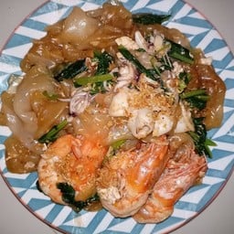 อาหารตามสั่งอิ่มคุ้ม