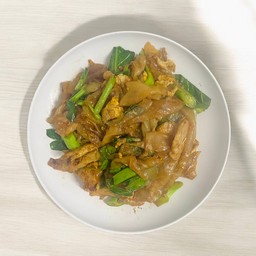 ผัดซีอิ้วหมูหมัก