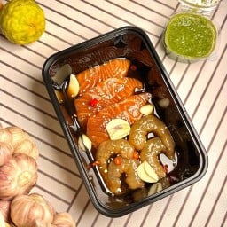 แซลม่อนดอง กุ้งดอง | ม่อนงับ