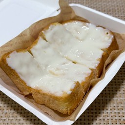 ปังแผ่น เนยแท้ นมสดฮอกไกโด(โฮมเมด)