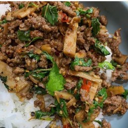 กระเพาเนื้อหน่อไม้ดอง