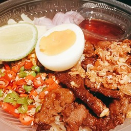 ข้าวขยำเนื้อ