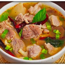 ต้มแซบกระดูกอ่อน