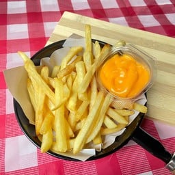 De'fapang (ข้าวไก่ทอดเกาหลี มาม่า ของทอด)