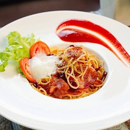 สปาเก็ตตี้พริกแห้งเบคอน
