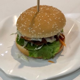 เบอร์เกอร์เนื้อ