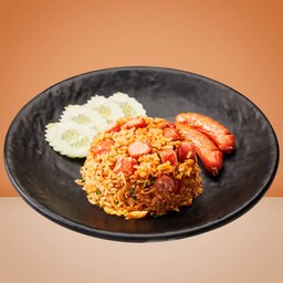 ข้าวผัดกระเทียมไส้กรอกญี่ปุ่น S