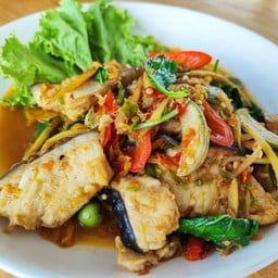 ปลาคังผัดฉ่าา