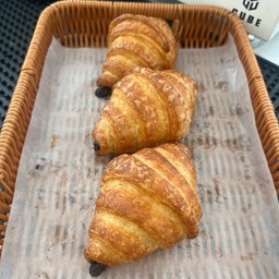 ครัวซองต์ช็อกโกแลต (30 กรัม)