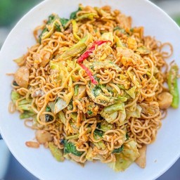 ป้าดา ส้มตำ ยำแซบ สุขุมวิท ซ1 ถนน เปรมใจราษ