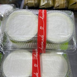 ขนมถ้วยใบเตย