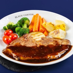 คูโรบูตะพอร์คชอปซอสพริกไทยดำ