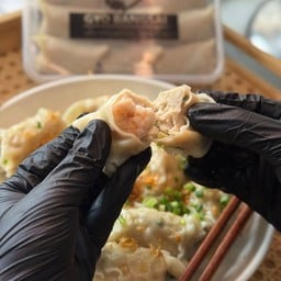 เกี๊ยวทรงเครืี่องบางทรายไส้ไก่+กุ้ง