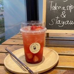 สตรอว์เบอร์รี่เลมอน/ ไม่ผสมโซดา