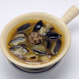 ปลิงทะเลน้ำแดง 海参煲 sea cucumber red soup