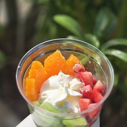 กรีกโยเกิร์ตผลไม้รวม S