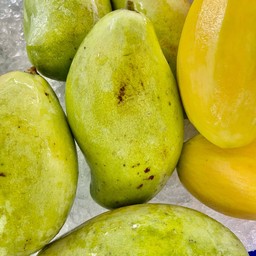 มะม่วงสามรส (แก้งขมิ้น)