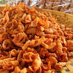 Mom chick หนองกระบอกพัทยาใต้