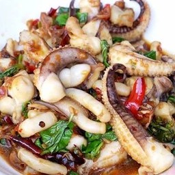 บ้านแม่หมูกรอบ