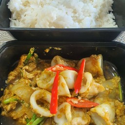 ทะเลผัดผงกะหรี่