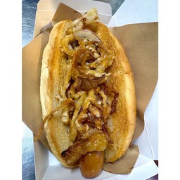 ฮอตดอก หอมหัวใหญ่ผัดเนย + เฟรนช์ฟรายส์