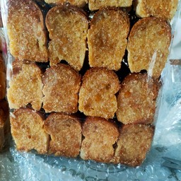 ขนมปังอบกรอบ /หน้ากระเทียม