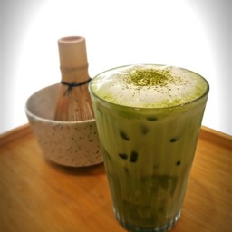 มัทฉะลาเต้