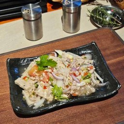 Hops Studio / กินเล่นกับฮอปส์