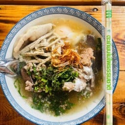 จ่ายศก๋วยจั๊บญวน