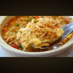 มาม่าต้มไข่