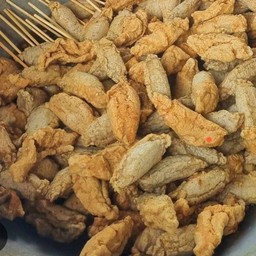 ลูกชิ้นปลาระเบิดทอด