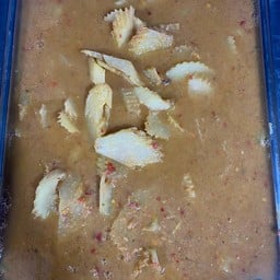 ข้าวแกงเจ๊ส้มเอื้ออาทร