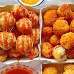 ปันสุข ตลาดสมาทแลน-ห้วยปราบ