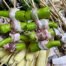 สามชั้นพันพริกหนุ่ม