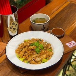 ข้าวผัดสุกี้ไก่