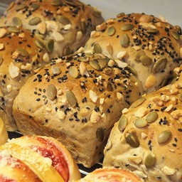 ขนมปังธัญพืช