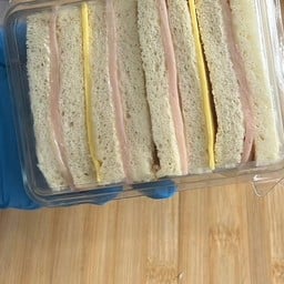 แซนวิชสด แฮมชีส