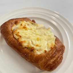 Cheesy Chicken White Sauce