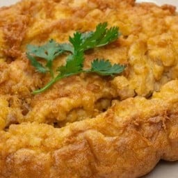 ปังปัง หมูแดดเดียว ฟรีไข่