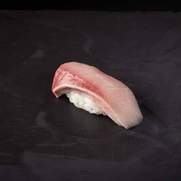 HAMACHI NIGIRI