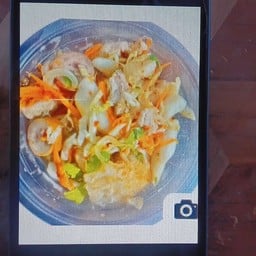 ยำลูกชิ้น5ไม้