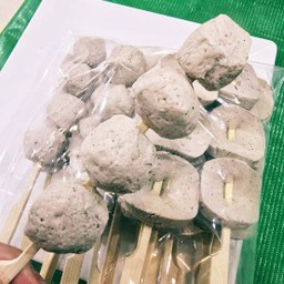 ลูกชิ้นเห็ดหอม (ไม้)