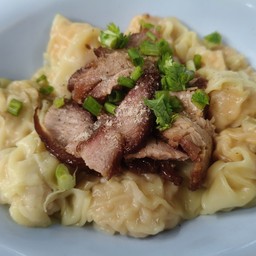 เกี๊ยวหมูแดง พิเศษ