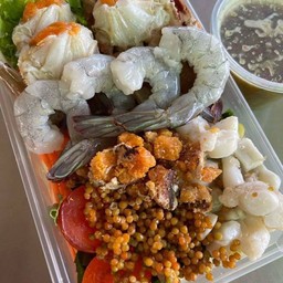 ยำ 4 ไข่กุ้งปูสด