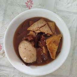 ไข่พะโล้เจ