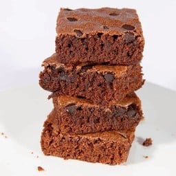 บราวนี่ (กล่อง 4 ชิ้น)