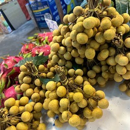 ร้านหมวยผลไม้สด ผลไม้พร้อมทาน