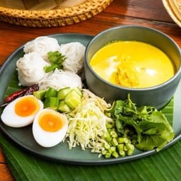 ขนมจีนน้ำยาปู