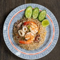 ข้าวผัดทะเล