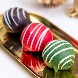 ช็อกบอลคริสต์มาส